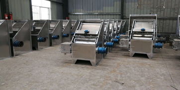 鸡粪、牛粪、羊粪粉状与颗粒有机肥加工设备及翻堆机价格解析