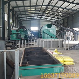 有机肥料生产加工中的核心利器 翻堆机的原理与应用